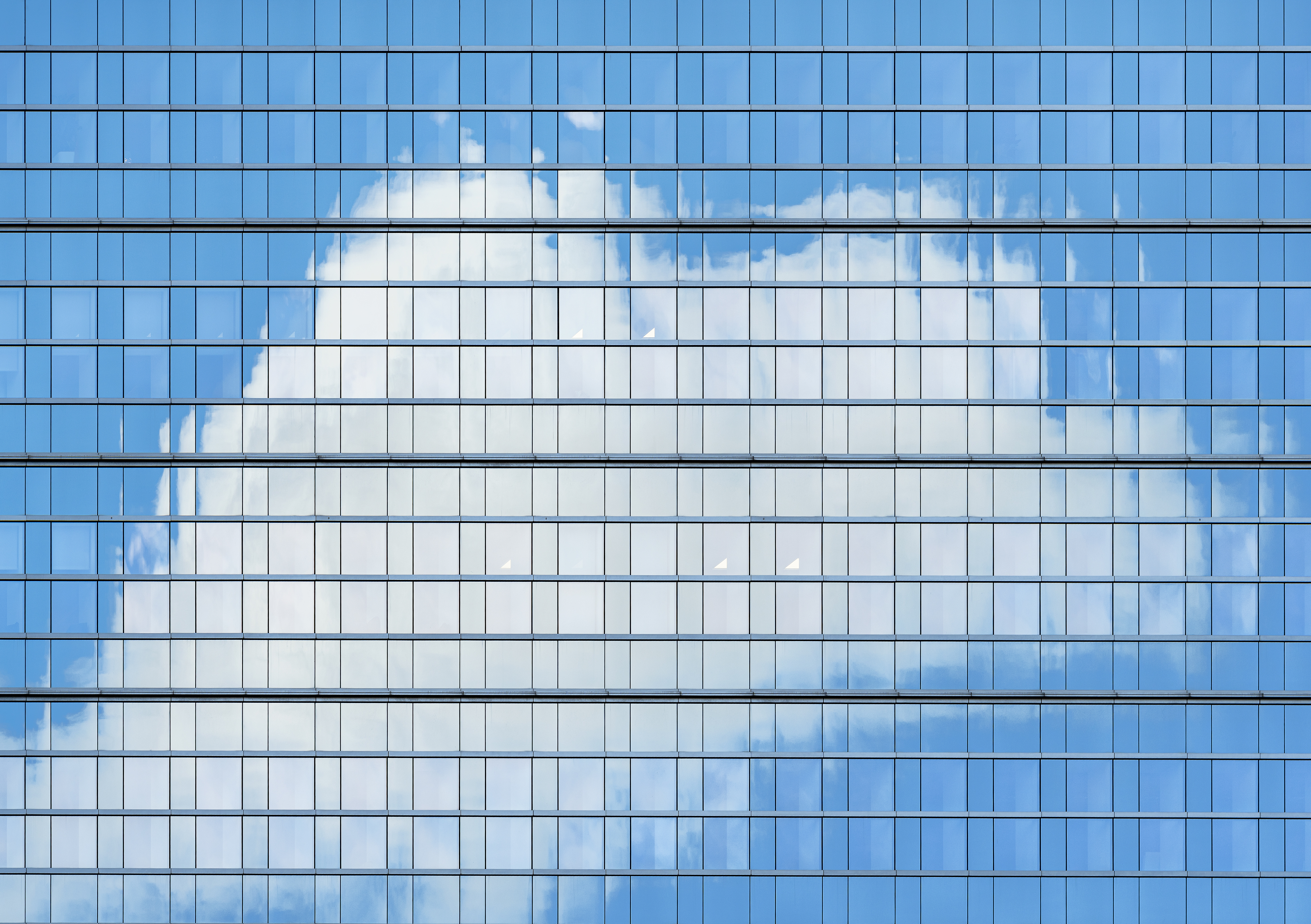 Urban Mirrors, Frankfurt. © 2026 Bernhard Lang. All rights reserved. bernhardlang.de.