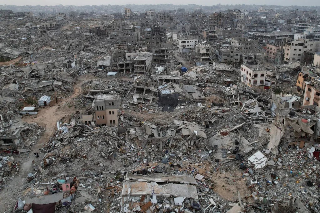 Still from the film Frau im Mond, written by Thea von Harbou, directed by Fritz Lang, 1928/29. Photo by Horst von Harbou / Deutsche Kinemathek. Public domain.